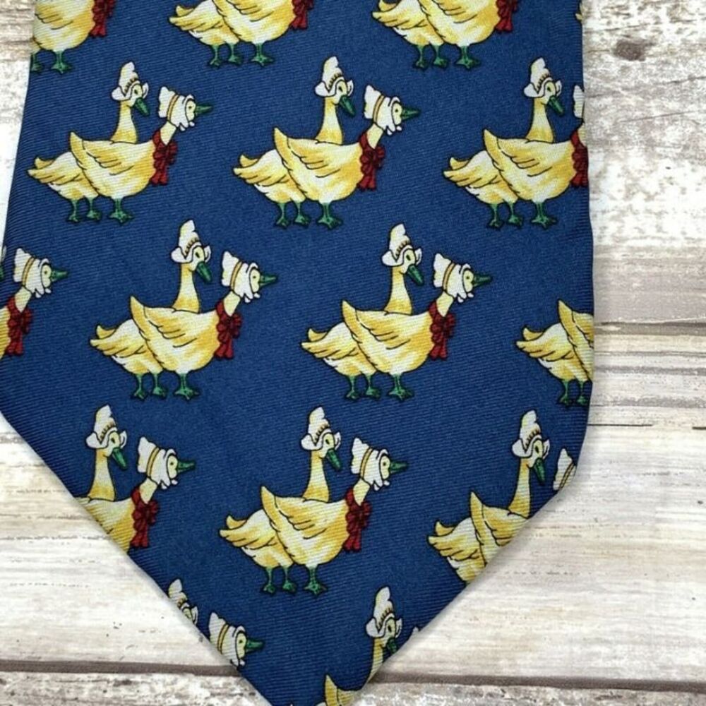 Andrew Scott Handmade Silk Necktie Blue Duck Goose Bird Pattern Vintage Tie blue - Picture 2 of 5